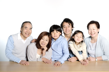 掛川 袋井 整体院 幸せな家族写真